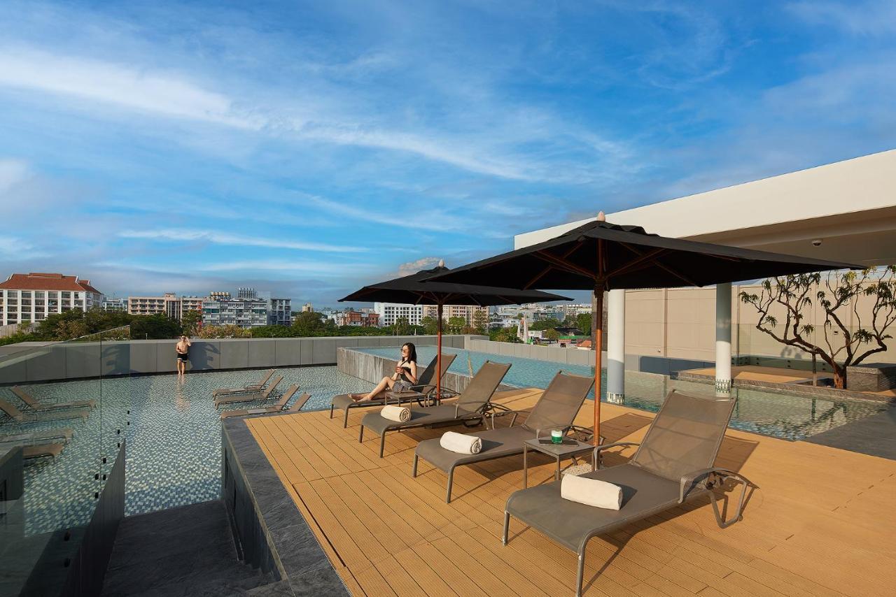 Travelodge Nimman Hotel 4*